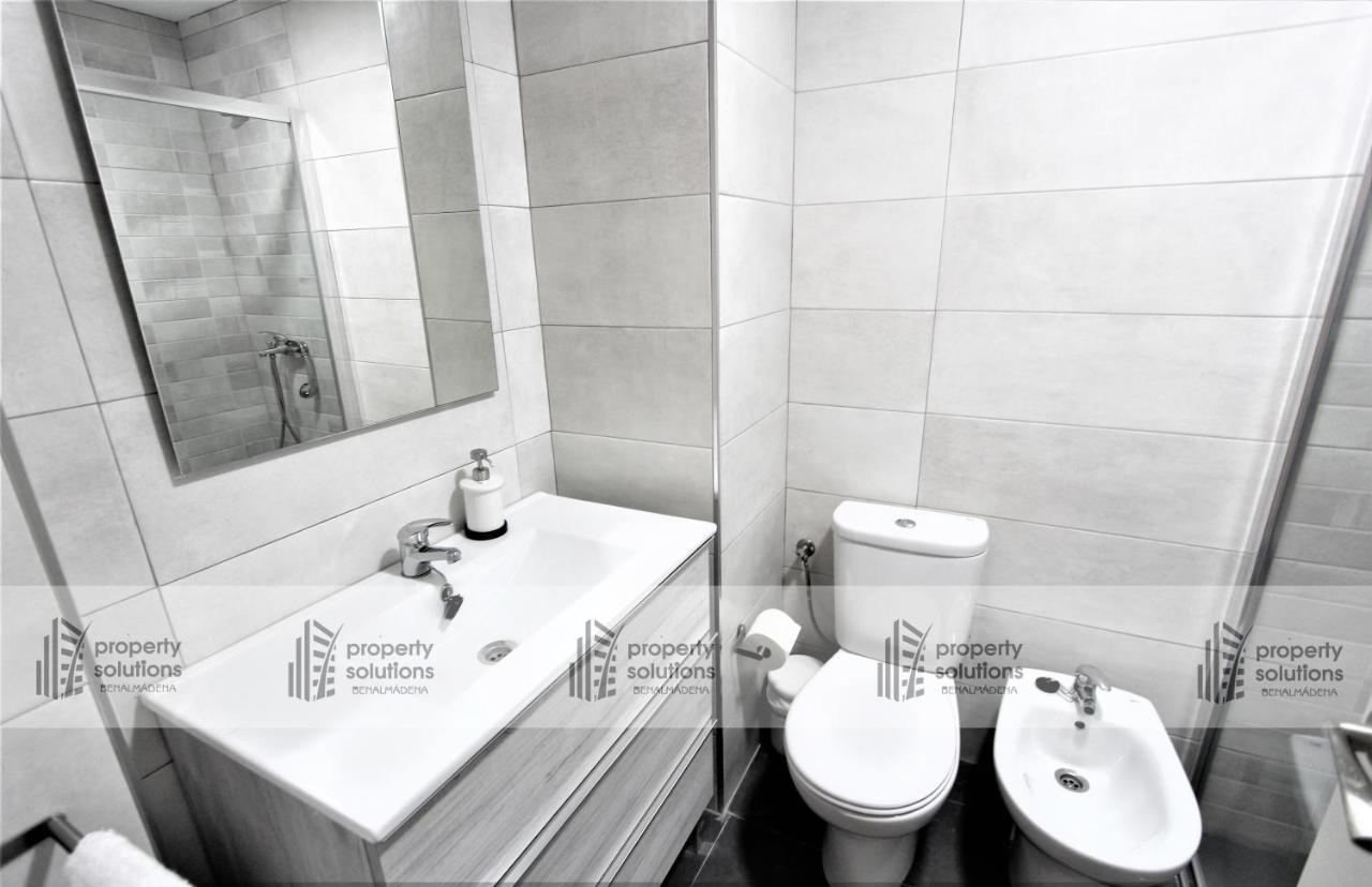 Apartamento Torremolinos - A 600M De La Playa De La Carihuela - Piscina - Parking Gratis - Excelente Conexion Wifi מראה חיצוני תמונה